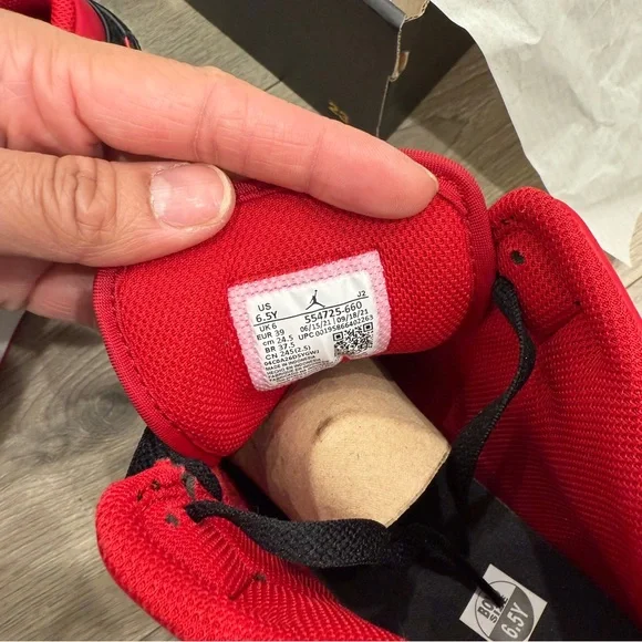 Air Jordan 1 Mid Black and Gym Red - Picture 11 of 13